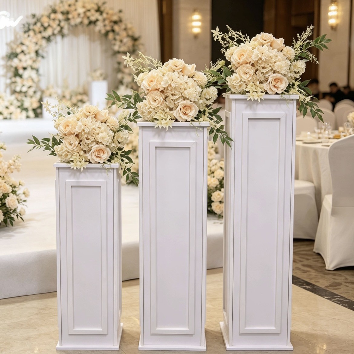 مستلزمات الزفاف: أعمدة رومانية - مراجعة Supply Wedding Venue وسعره